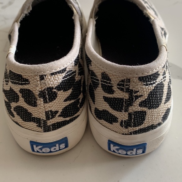 Meds leopard print sneakers size 6 - Picture 7 of 8